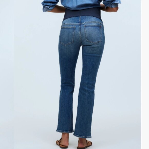 Madewell Petite Maternity Over-the-Belly Kick Out Crop Jeans in Oneida Wash - Picture 5 of 9
